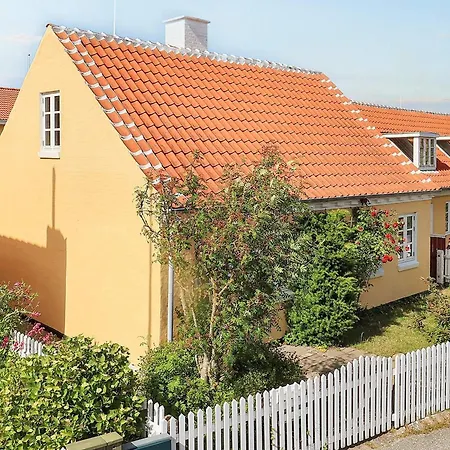 Holiday home Xli *